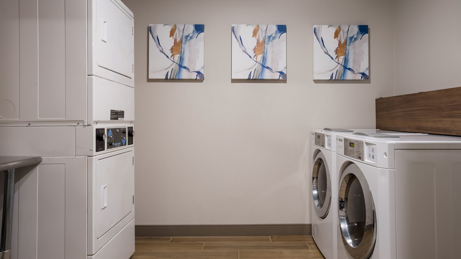 Complimentary 24-hour guest laundry facility