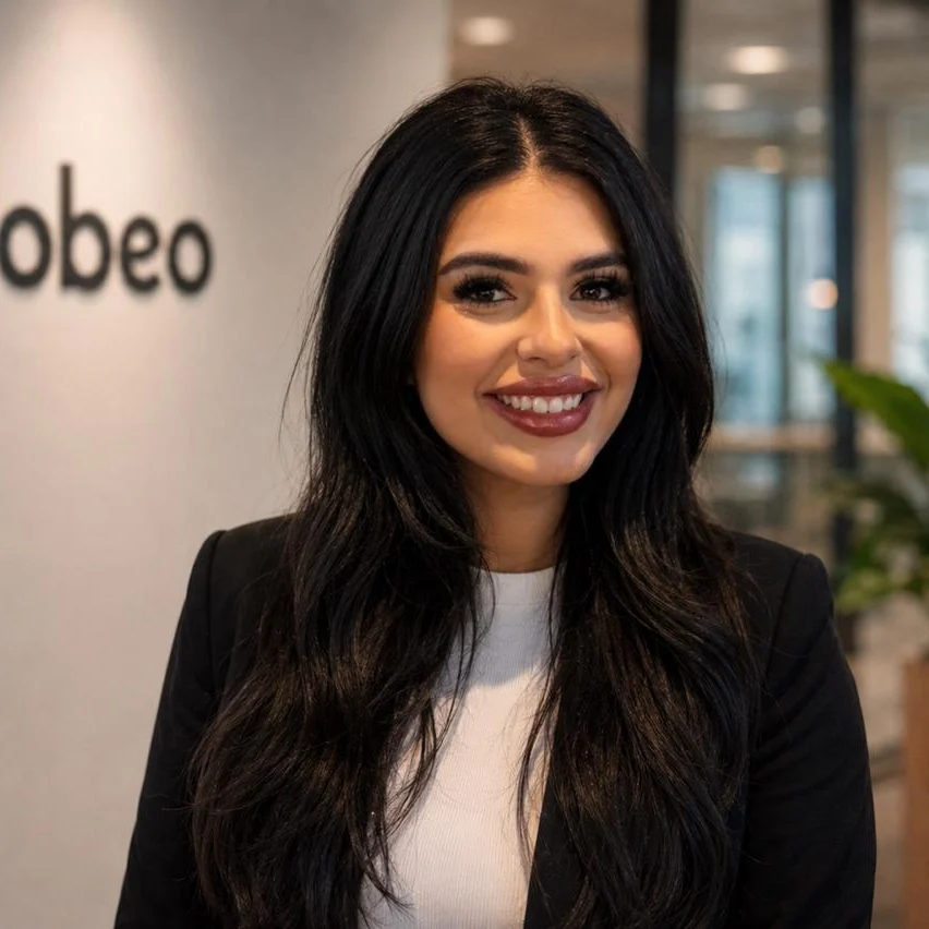 Jenna Luna — Crew Specialist, Globeo